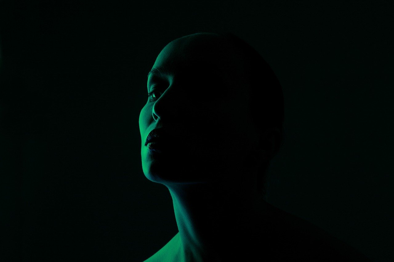 green, face, light